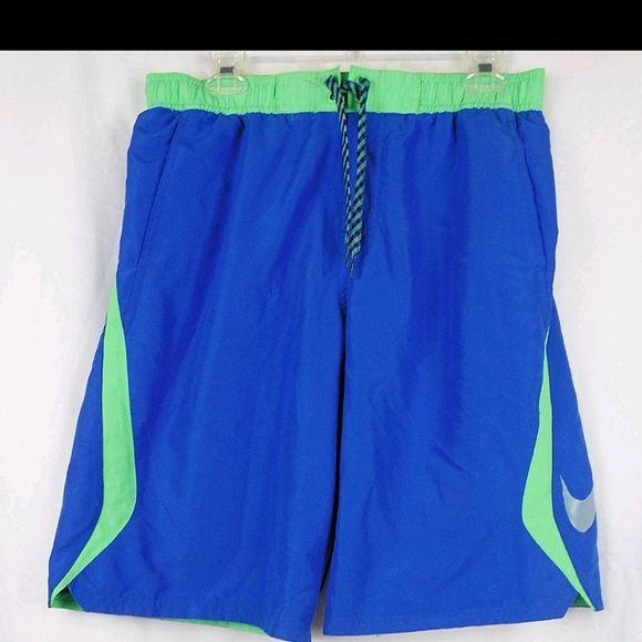 Nike Men's Swim Shorts in Blue and Green - Picture 3 of 16